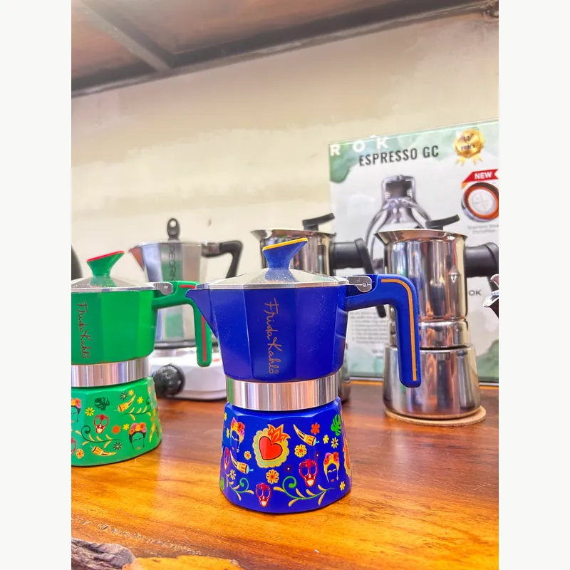 PEDRINI Frida Kahlo Coffee Maker 3 Cups - Blue 7